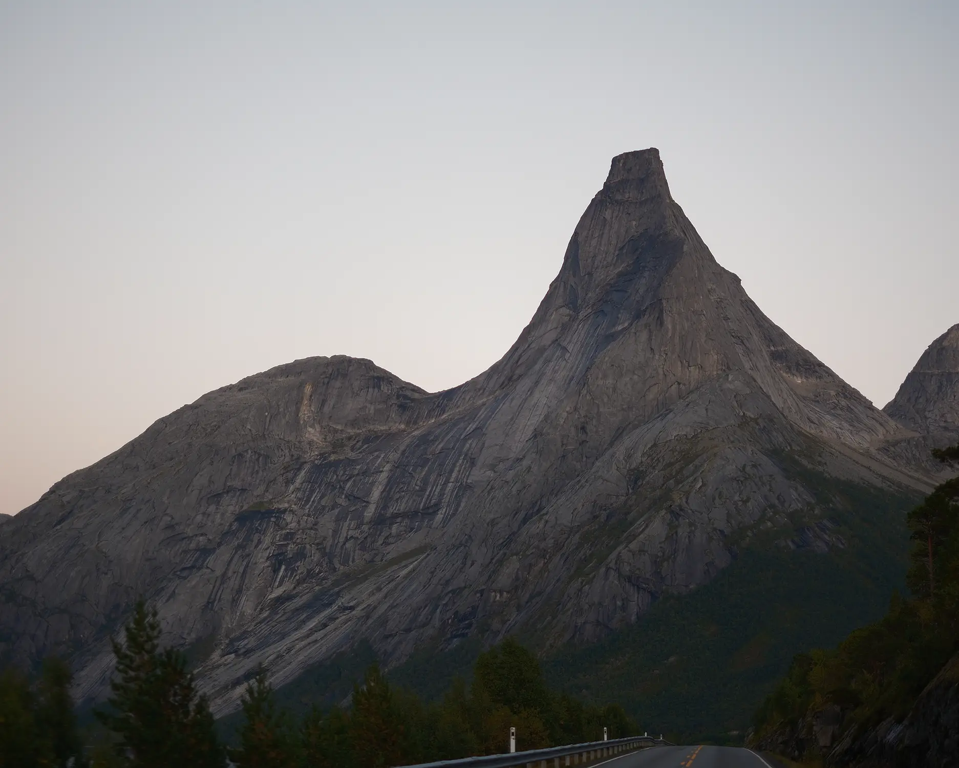 Fjellklatring Stetind. Lær deg fjellklatring.